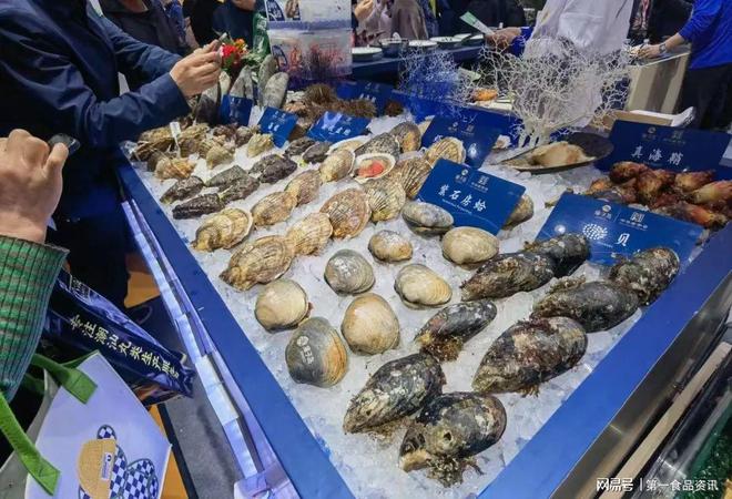：单品王、万物皆可预制、小众食材登场…PG麻将胡了2良之隆七大餐饮趋势显现(图20)