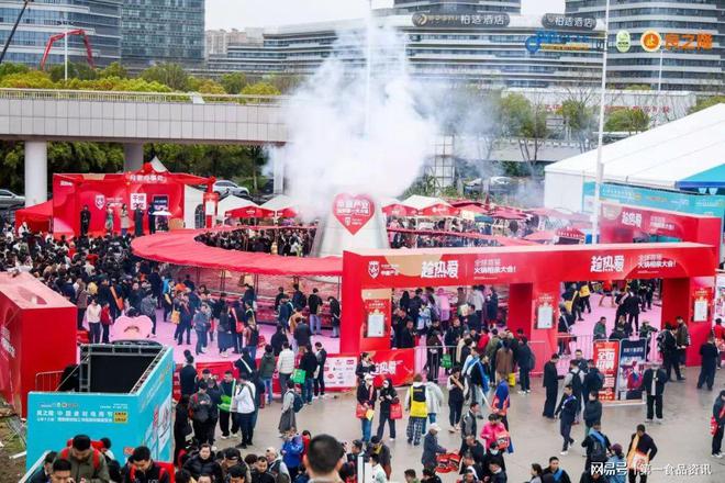 ：单品王、万物皆可预制、小众食材登场…PG麻将胡了2良之隆七大餐饮趋势显现(图16)